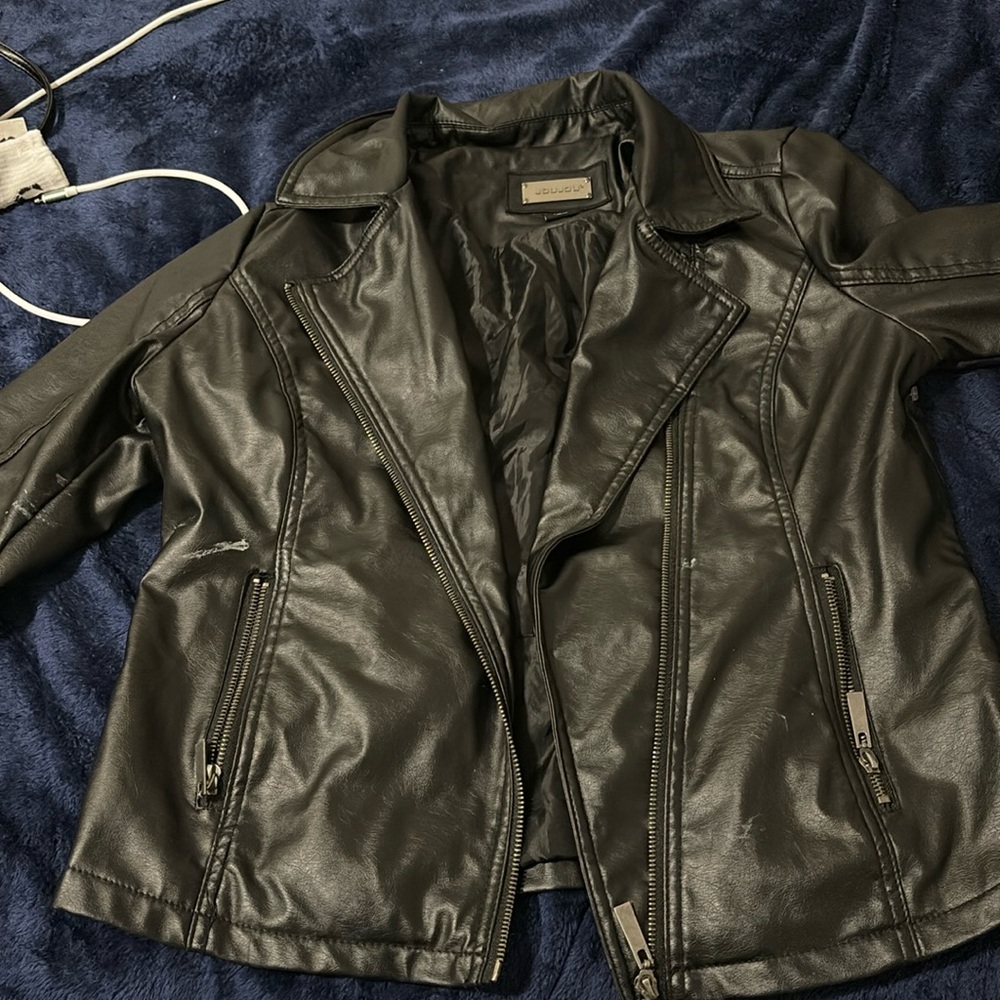 Leather jacket